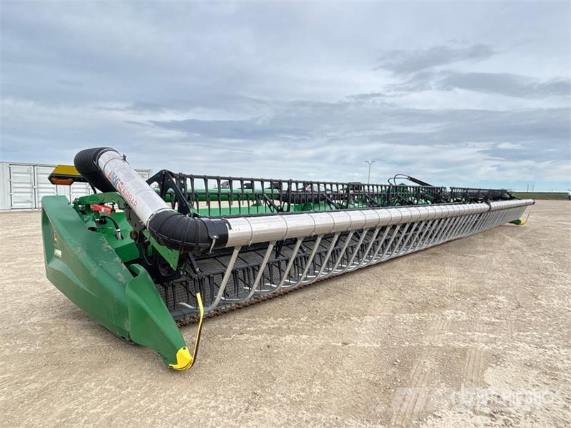 John Deere HD50F 50 ft Hinged Flex Draper Combine Header コンバイン・ハーベスター・ヘッド