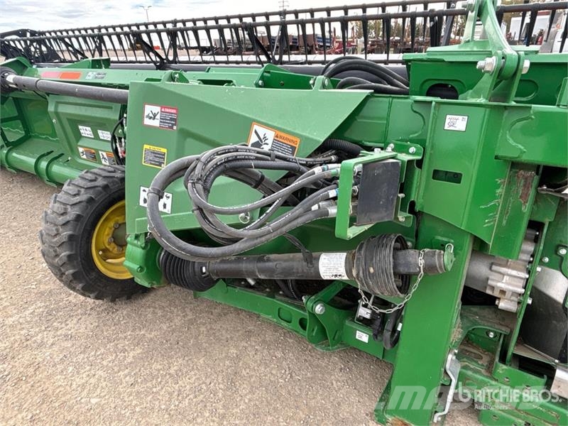 John Deere HD50F 50 ft Hinged Flex Draper Combine Header コンバイン・ハーベスター・ヘッド