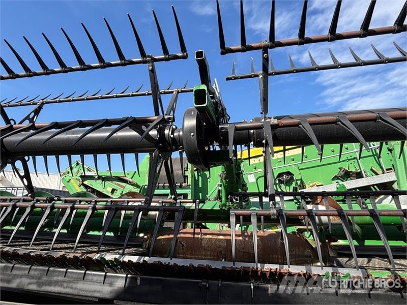 John Deere HD50F 50 ft Flex Draper Combine Header رؤوس الحصادات الدراسات