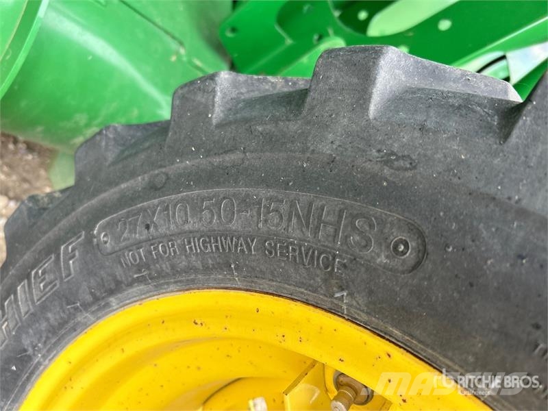 John Deere HD50F 50 ft Hinged Flex Draper Combine Header コンバイン・ハーベスター・ヘッド
