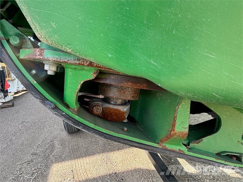 John Deere HD50F 50 ft Flex Draper Combine Header رؤوس الحصادات الدراسات