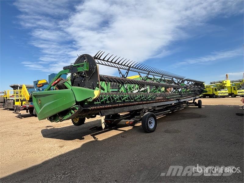 John Deere HD50F 50 ft Flex Draper Combine Header رؤوس الحصادات الدراسات