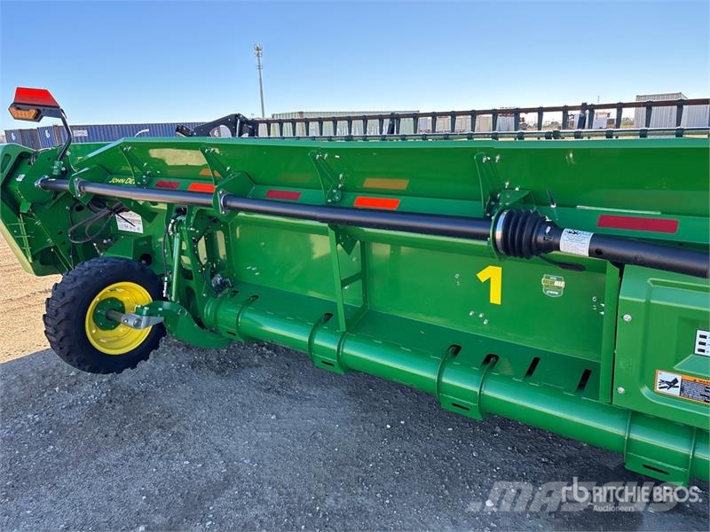 John Deere HD50F 50 ft Hinged Draper Combine Header Kombájn adapterek