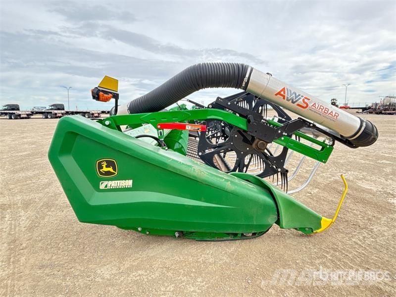John Deere HD50F 50 ft Hinged Flex Draper Combine Header コンバイン・ハーベスター・ヘッド