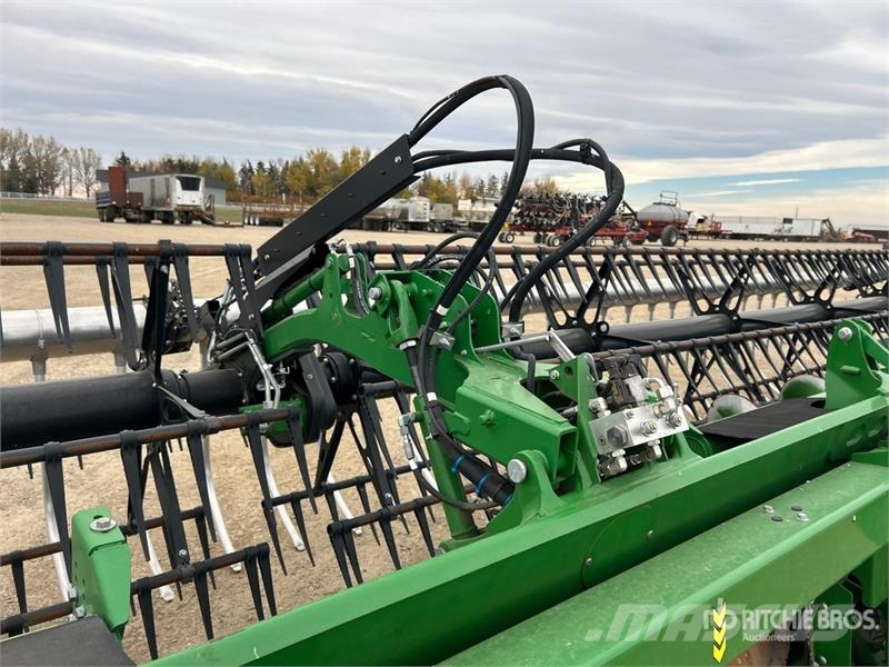 John Deere HD50F 50 ft Hinged Flex Draper Combine Header コンバイン・ハーベスター・ヘッド