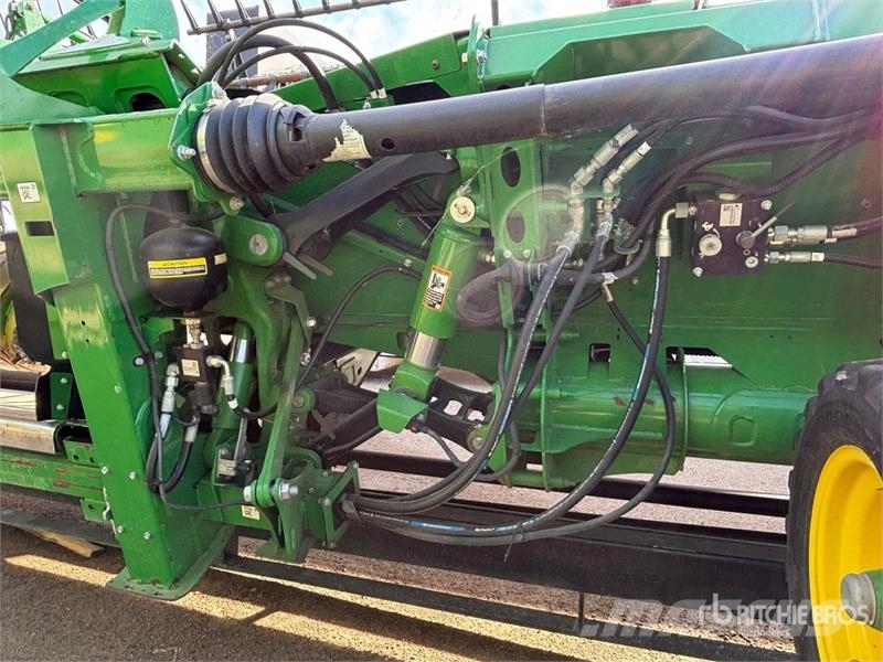 John Deere HD50F 50 ft Flex Draper Combine Header رؤوس الحصادات الدراسات