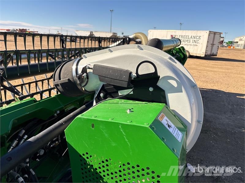 John Deere HD50F 50 ft Hinged Draper Combine Header Kombájn adapterek