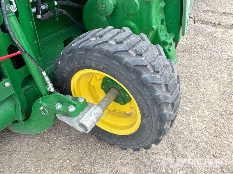 John Deere HD50F 50 ft Hinged Flex Draper Combine Header コンバイン・ハーベスター・ヘッド