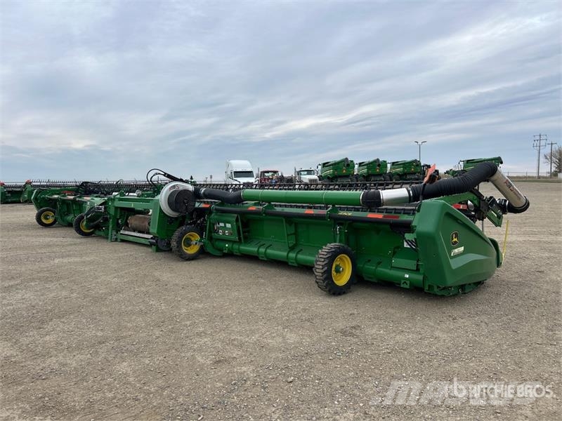 John Deere HD50F 50 ft Hinged Flex Draper Combine Header コンバイン・ハーベスター・ヘッド