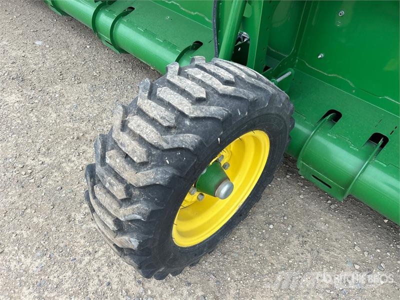 John Deere HD50F 50 ft Hinged Flex Draper Combine Header コンバイン・ハーベスター・ヘッド