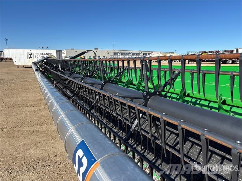 John Deere HD50F 50 ft Hinged Draper Combine Header Kombájn adapterek