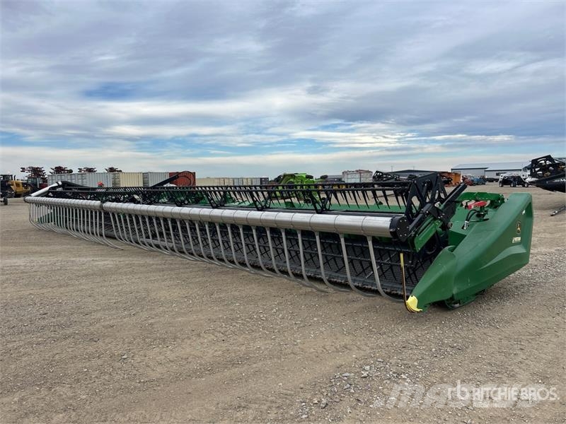 John Deere HD50F 50 ft Hinged Flex Draper Combine Header コンバイン・ハーベスター・ヘッド