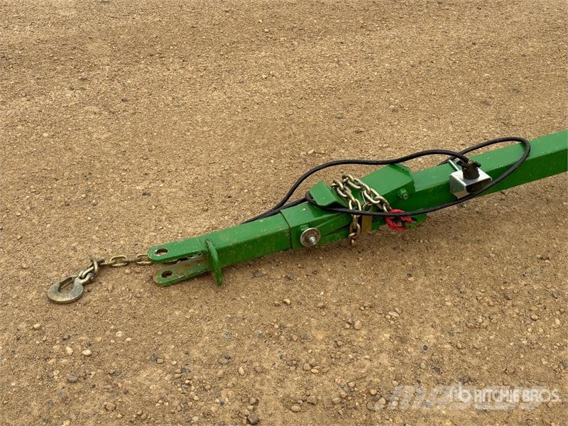 John Deere HD50F 50 ft Hinged Draper Combine Header Skjærebord til skurtresker