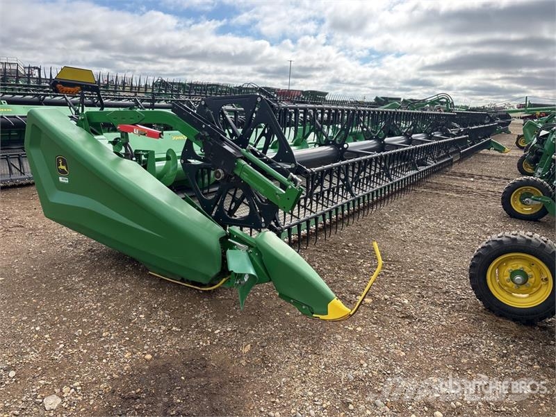 John Deere HD50R 50 ft Hinged Draper Combine Header Cabeçotes de colheitadeira