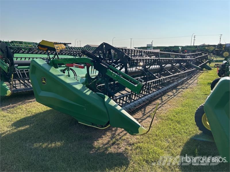John Deere HD50R 50 ft Hinged Draper Combine Header Cabezales de cosechadoras combinadas