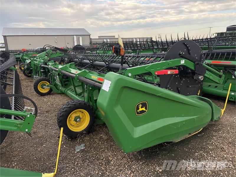 John Deere HD50R 50 ft Hinged Draper Combine Header Cabezales de cosechadoras combinadas
