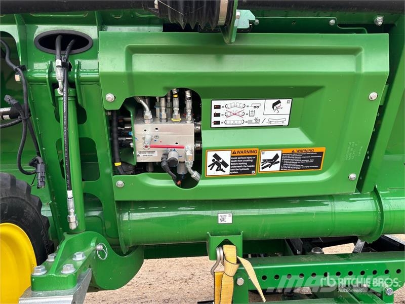 John Deere HD50R 50 ft Hinged Draper Combine Header Kombainide heedrid