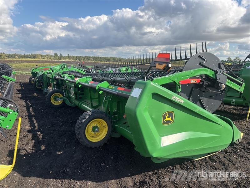 John Deere HD50R 50 ft Hinged Draper Combine Header 콤바인 헤드