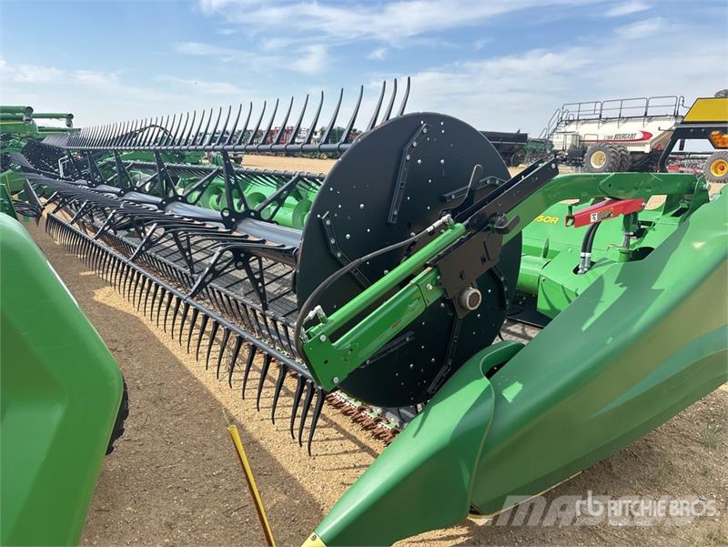 John Deere HD50R 50 ft Hinged Draper Combine Header Cabeçotes de colheitadeira