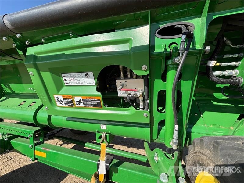 John Deere HD50R 50 ft Hinged Draper Combine Header رؤوس الحصادات الدراسات