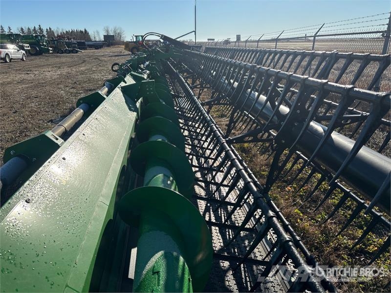John Deere HD50R 50 ft Hinged Draper Combine Header Glave hederi za kombajne