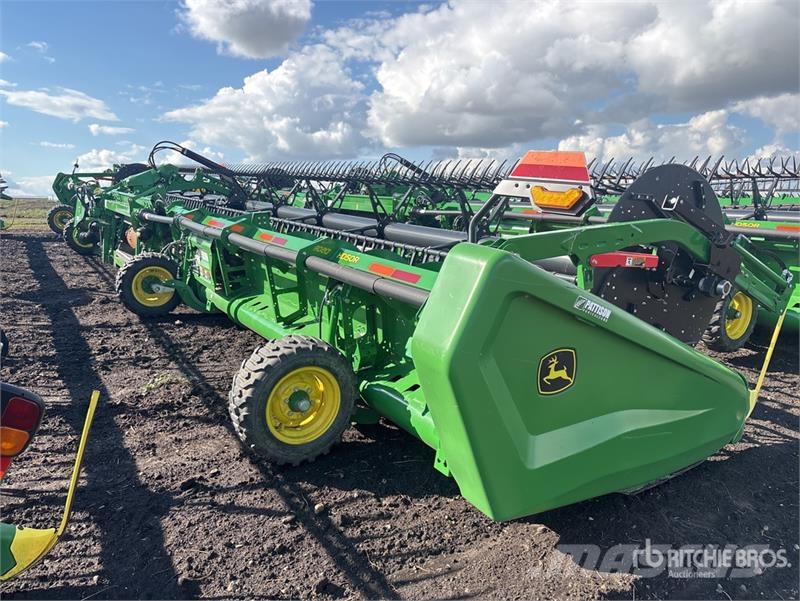 John Deere HD50R 50 ft Hinged Draper Combine Header 콤바인 헤드