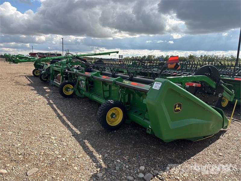 John Deere HD50R 50 ft Hinged Draper Combine Header 콤바인 헤드