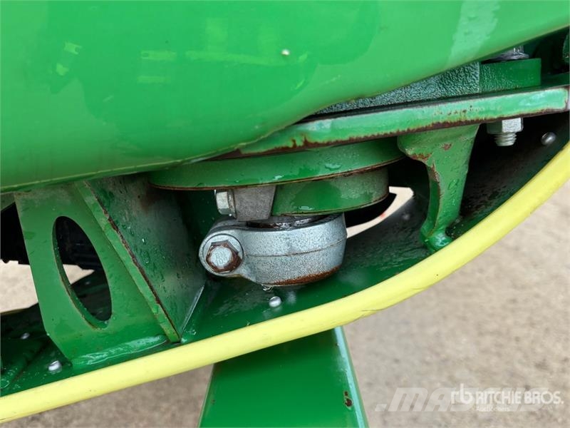 John Deere HD50R 50 ft Hinged Draper Combine Header Kombainide heedrid