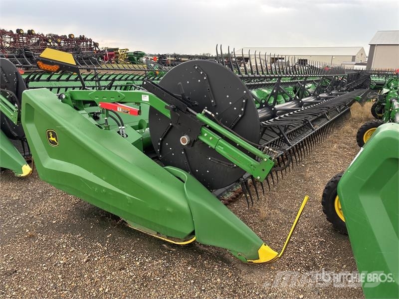 John Deere HD50R 50 ft Hinged Draper Combine Header Cabezales de cosechadoras combinadas