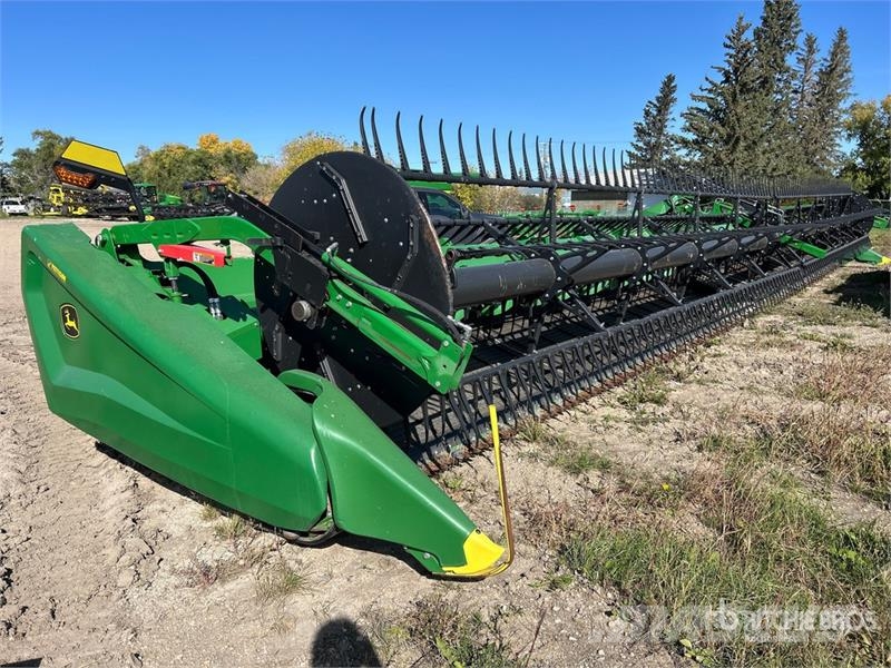 John Deere HD50R 50 ft Hinged Draper Combine Header 콤바인 헤드