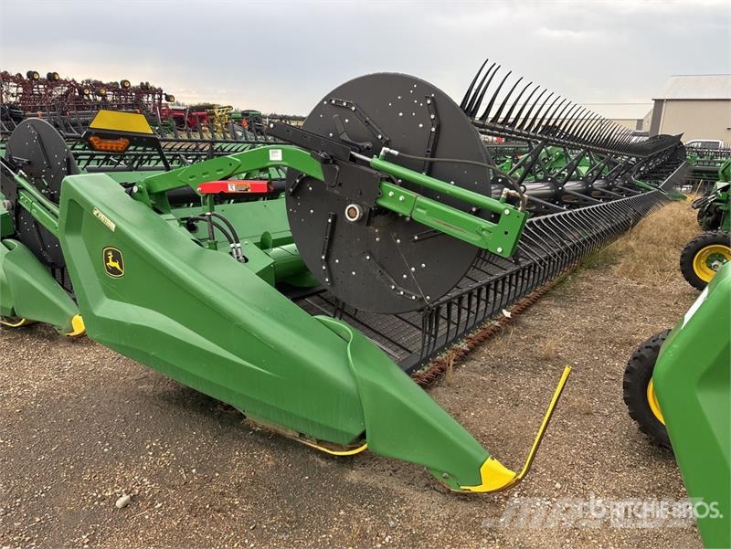 John Deere HD50R 50 ft Hinged Draper Combine Header Cabezales de cosechadoras combinadas