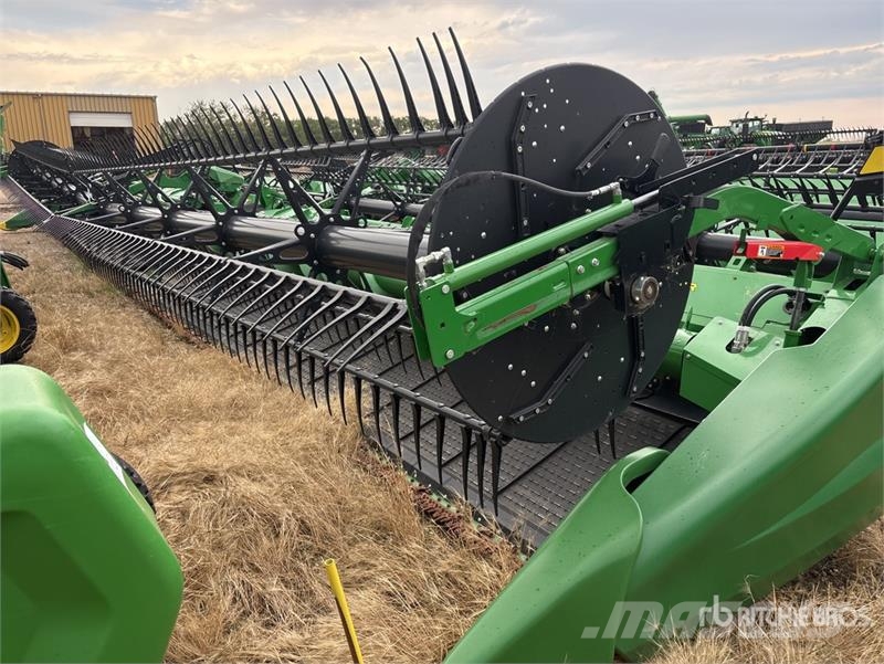 John Deere HD50R 50 ft Hinged Draper Combine Header Cabezales de cosechadoras combinadas