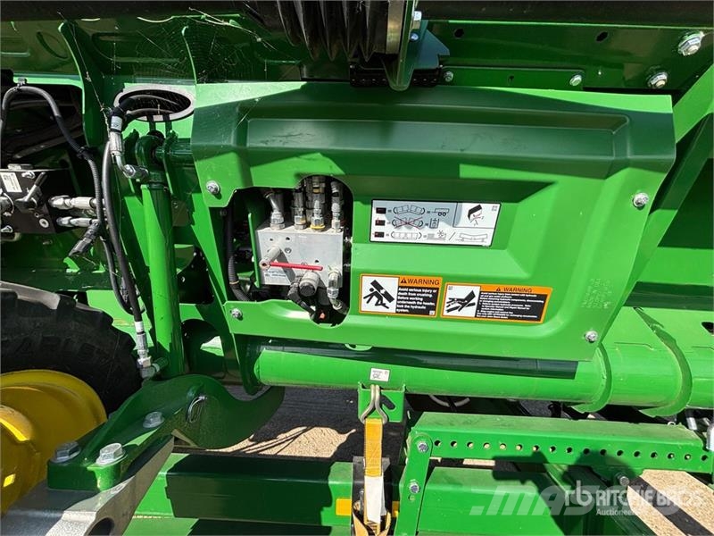 John Deere HD50R 50 ft Hinged Draper Combine Header رؤوس الحصادات الدراسات