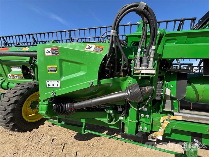 John Deere HD50R 50 ft Hinged Draper Combine Header رؤوس الحصادات الدراسات