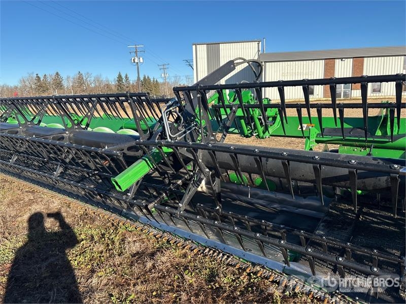 John Deere HD50R 50 ft Hinged Draper Combine Header Glave hederi za kombajne