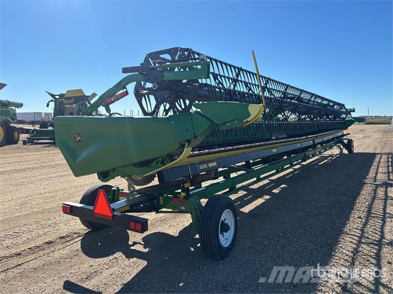 John Deere HD50R 50 ft Hinged Draper Combine Header Erntevorsätze