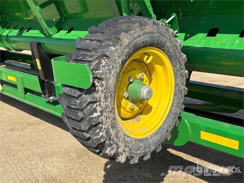 John Deere HD50R 50 ft Flex Draper Combine Header رؤوس الحصادات الدراسات