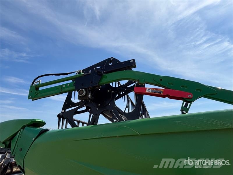 John Deere HD50R 50 ft Flex Draper Combine Header رؤوس الحصادات الدراسات