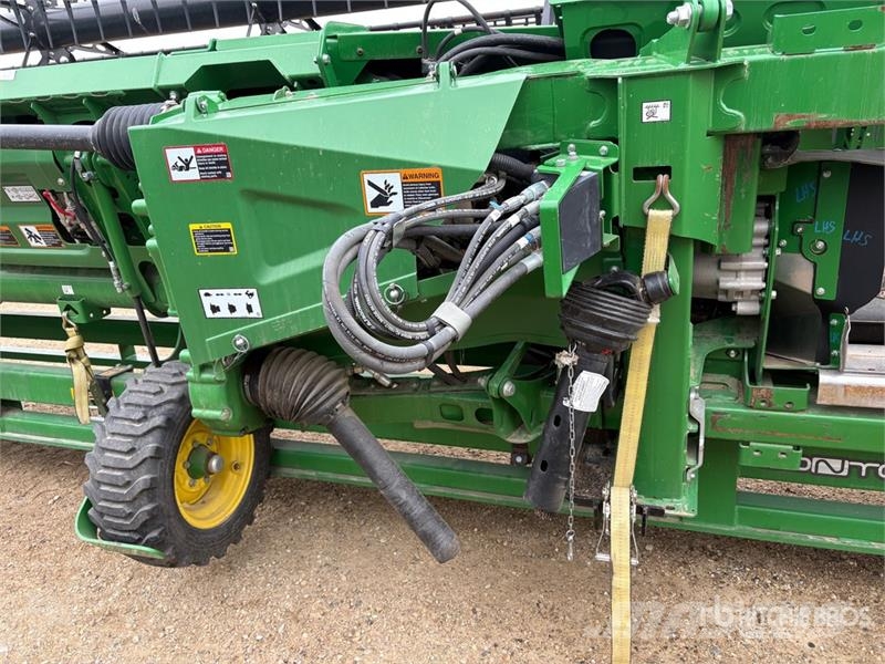 John Deere HD50R 50 ft Hinged Rigid Draper Combine Header Жатки