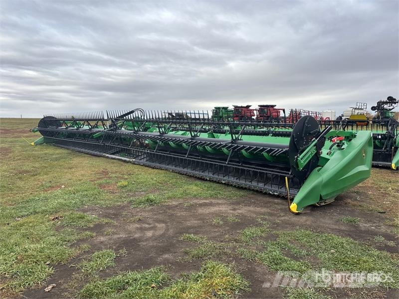John Deere HD50R 50 ft Hinged Draper Combine Header Combine harvester heads