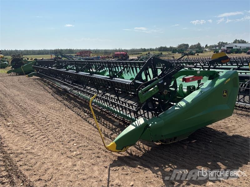 John Deere HD50R 50 ft Hinged Draper Combine Header Cabeçotes de colheitadeira