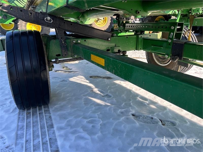 John Deere HD50R 50 ft Combine Header Kombainide heedrid