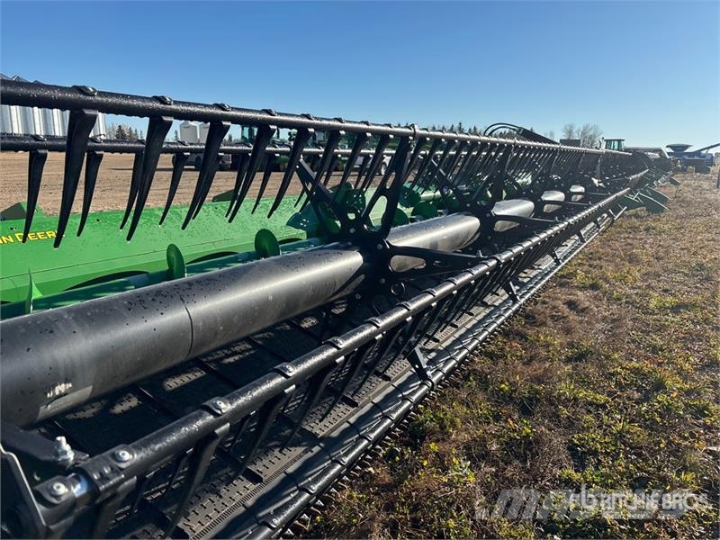 John Deere HD50R 50 ft Hinged Draper Combine Header Glave hederi za kombajne