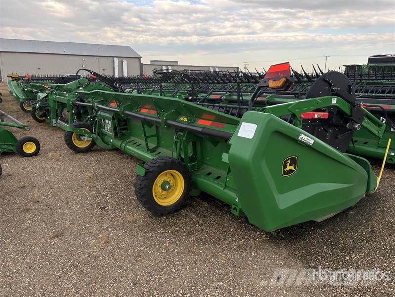 John Deere HD50R 50 ft Hinged Draper Combine Header 콤바인 헤드
