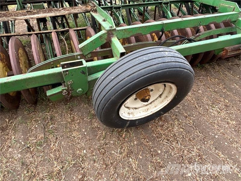 John Deere Hoe Drill Sejačice