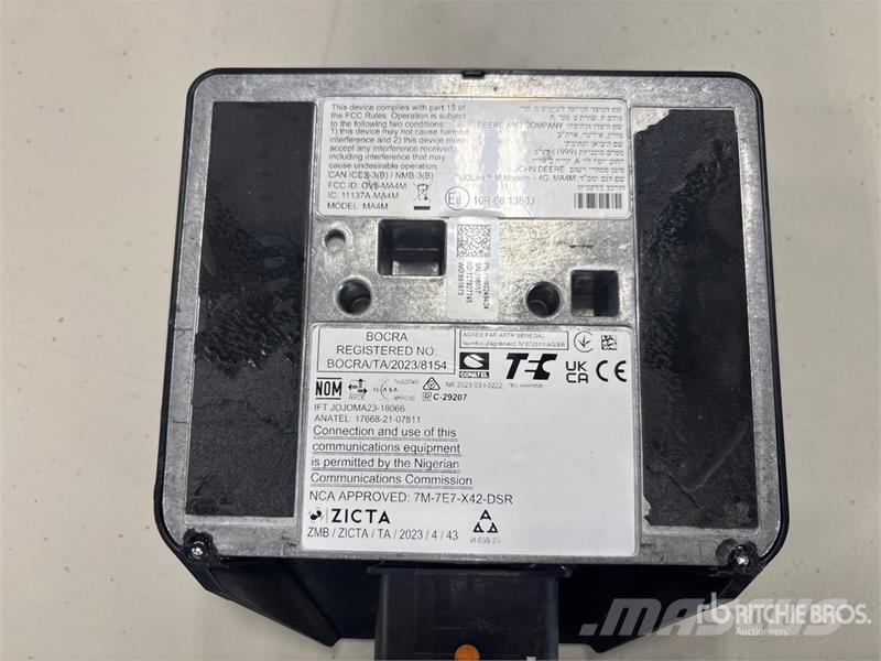 John Deere M Modem 4G Link مكونات أخرى