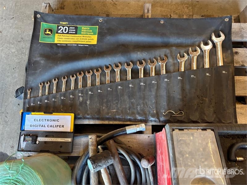 John Deere Metric Wrenches مكونات أخرى