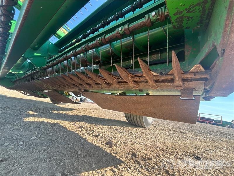 John Deere MoCo 1600A 16 ft Trailed Mower Conditioner Žací stroj-kondicionér