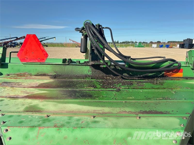 John Deere MoCo 1600A 16 ft Trailed Mower Conditioner Žací stroj-kondicionér