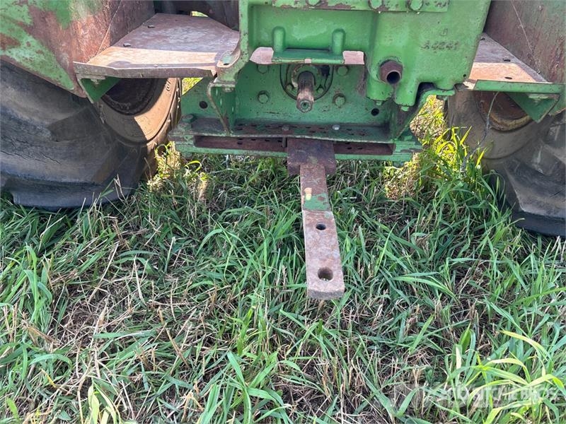 John Deere Model A 拖拉机/农用车